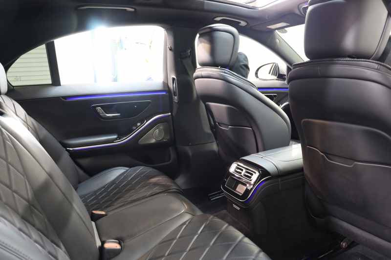 メルセデスベンツ Sクラス S500 4MATIC AMGﾗｲﾝ ﾚｻﾞｰｴｸｽｸﾙｰｼﾌﾞ&ﾍﾞｰｼｯｸ&ﾚｰﾀﾞｰｾｰﾌﾃｨPKG　ISG搭載 1ｵｰﾅｰ ｷｰﾚｽｺﾞｰ 黒本革 ﾍﾞﾝﾁﾚｰﾀｰ ﾊﾟﾉﾗﾏSR ﾍｯﾄﾞｱｯﾌﾟD MBUXﾅﾋﾞTV ｽﾏﾎ連携 ﾌﾞﾙﾒｽﾀｰ 360ｶﾒﾗ PTS LEDﾗｲﾄ ﾊﾝｽﾞﾌﾘｰA AMGｴｱﾛ&20AW 9AT　2年保証