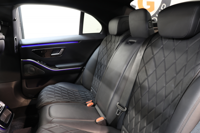 メルセデスベンツ Sクラス S500 4MATIC AMGﾗｲﾝ ﾚｻﾞｰｴｸｽｸﾙｰｼﾌﾞ&ﾍﾞｰｼｯｸ&ﾚｰﾀﾞｰｾｰﾌﾃｨPKG　ISG搭載 1ｵｰﾅｰ ｷｰﾚｽｺﾞｰ 黒本革 ﾍﾞﾝﾁﾚｰﾀｰ ﾊﾟﾉﾗﾏSR ﾍｯﾄﾞｱｯﾌﾟD MBUXﾅﾋﾞTV ｽﾏﾎ連携 ﾌﾞﾙﾒｽﾀｰ 360ｶﾒﾗ PTS LEDﾗｲﾄ ﾊﾝｽﾞﾌﾘｰA AMGｴｱﾛ&20AW 9AT　2年保証