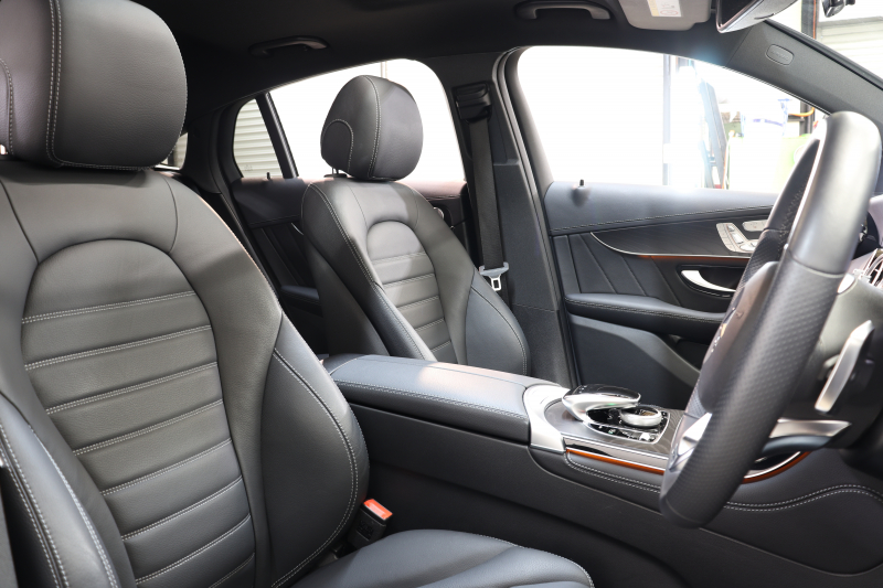 AMG GLCクーペ GLC43 4MATIC ｸｰﾍﾟ ﾚｻﾞｰｴｸｽｸﾙｰｼﾌﾞ&ﾅｲﾄ&ﾚｰﾀﾞｰｾｰﾌﾃｨPKG　ｷｰﾚｽｺﾞｰ 黒本革 全席ｼｰﾄﾋｰﾀｰ ｻﾝﾙｰﾌ ﾍｯﾄﾞｱｯﾌﾟD 純正HDDﾅﾋﾞTV BT音楽 ﾌﾞﾙﾒｽﾀｰ 360ｶﾒﾗ ﾊﾝｽﾞﾌﾘｰA AMGｴｱﾛ&20AW AMGﾄﾗﾝｸｽﾎﾟｲﾗｰ AMG専用装備&ﾁｭｰﾆﾝｸﾞ 9AT　2年保証