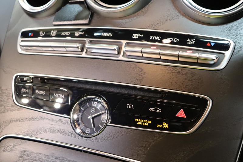 メルセデスベンツ Cクラス C200 AVG AMGﾗｲﾝ ﾚｰﾀﾞｰｾｰﾌﾃｨPKG　ｷｰﾚｽｺﾞｰ 黒革 ｼｰﾄﾋｰﾀｰ HDDﾅﾋﾞTV BT音楽 ﾊﾞｯｸｶﾒﾗ PTS LEDﾗｲﾄ AMGｴｱﾛ&18AW ｴｱｻｽ ﾀﾞｲﾅﾐｯｸS ﾊﾟﾅﾒﾘｶｰﾅｸﾞﾘﾙ 7AT　2年保証