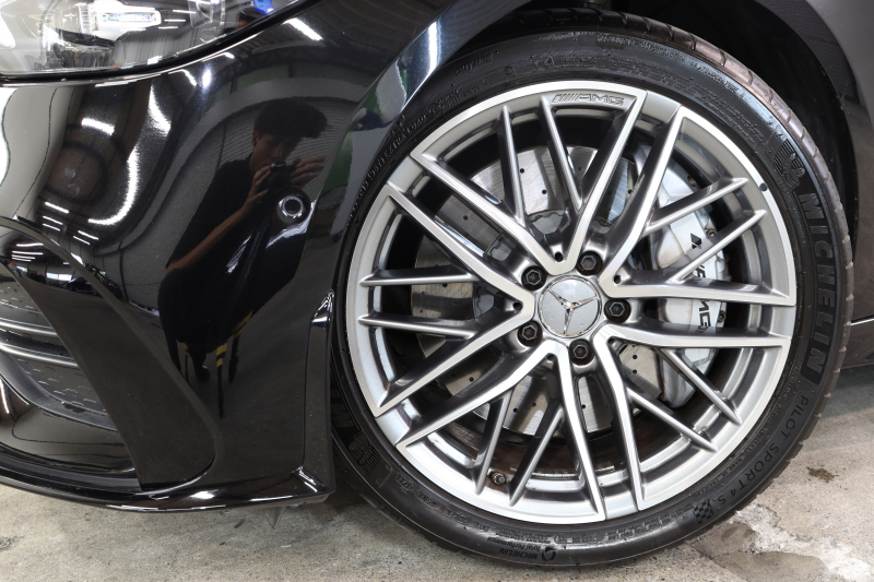 AMG Cクラス C43 4MATIC ﾚｰﾀﾞｰｾｰﾌﾃｨPKG　BSG搭載 黒本革 ﾍﾞﾝﾁﾚｰﾀｰ ﾊﾟﾉﾗﾏSR ﾍｯﾄﾞｱｯﾌﾟD MBUXﾅﾋﾞTV&ARﾅﾋﾞ ｽﾏﾎ連携 ﾌﾞﾙﾒｽﾀｰ 360ｶﾒﾗ PTS LEDﾗｲﾄ 自動ﾄﾗﾝｸ AMG専用装備&ﾁｭｰﾆﾝｸﾞ 9AT　2年保証