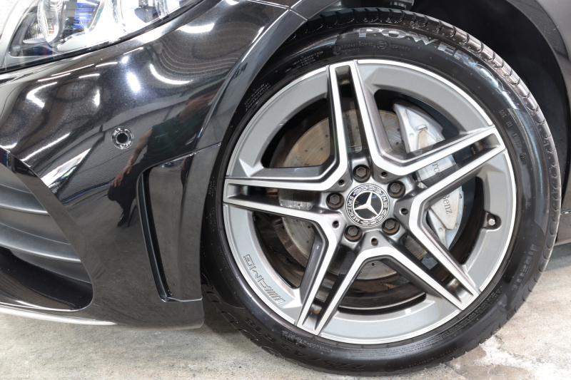 メルセデスベンツ Cクラス C200ｽﾃｰｼｮﾝﾜｺﾞﾝ AVG AMGﾗｲﾝ ﾚｰﾀﾞｰｾｰﾌﾃｨPKG　BSG搭載 後期 ｷｰﾚｽｺﾞｰ 黒革 SR HDDﾅﾋﾞTV ｽﾏﾎ連携 ﾊﾞｯｸｶﾒﾗ PTS LEDﾗｲﾄ 自動Rｹﾞｰﾄ AMGｴｱﾛ&18AW ﾀﾞｲﾅﾐｯｸS ｴｱｻｽ 9AT　2年保証