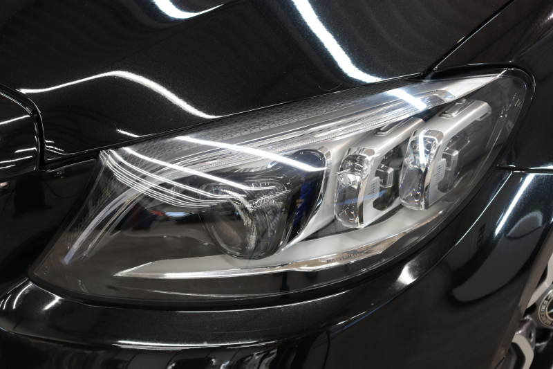 メルセデスベンツ Cクラス C200ｽﾃｰｼｮﾝﾜｺﾞﾝ AVG AMGﾗｲﾝ ﾚｰﾀﾞｰｾｰﾌﾃｨPKG　BSG搭載 後期 ｷｰﾚｽｺﾞｰ 黒革 SR HDDﾅﾋﾞTV ｽﾏﾎ連携 ﾊﾞｯｸｶﾒﾗ PTS LEDﾗｲﾄ 自動Rｹﾞｰﾄ AMGｴｱﾛ&18AW ﾀﾞｲﾅﾐｯｸS ｴｱｻｽ 9AT　2年保証