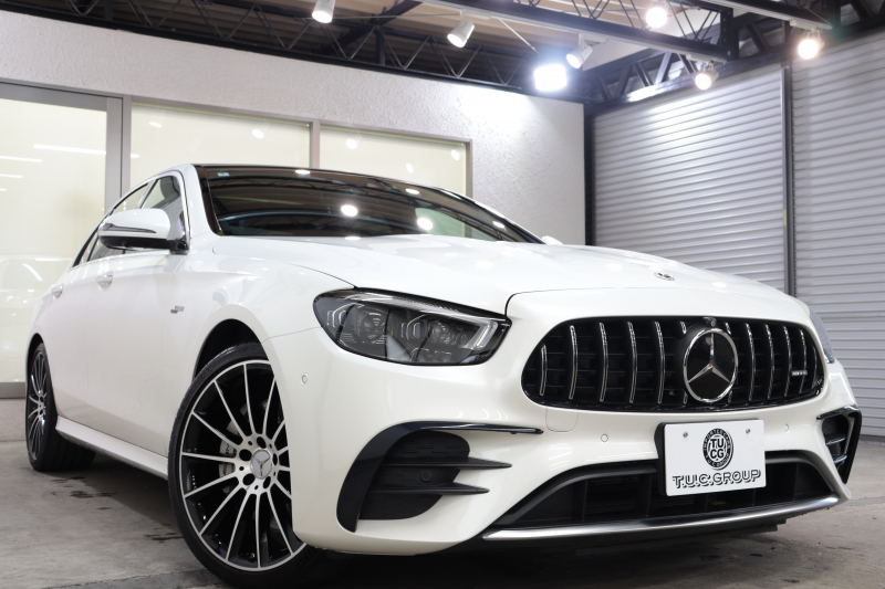 AMG Eクラス E53 4MATIC+ ｴｸｽｸﾙｰｼﾌﾞ&ﾚｰﾀﾞｰｾｰﾌﾃｨPKG　ISG搭載 後期 1ｵｰﾅｰ ｷｰﾚｽｺﾞｰ 黒本革 ﾍﾞﾝﾁﾚｰﾀｰ ﾊﾟﾉﾗﾏSR ﾍｯﾄﾞｱｯﾌﾟD MBUXﾅﾋﾞTV&ARﾅﾋﾞ ｽﾏﾎ連携 ﾌﾞﾙﾒｽﾀｰ 360ｶﾒﾗ PTS LEDﾗｲﾄ 自動ﾄﾗﾝｸ AMG専用装備&ﾁｭｰﾆﾝｸﾞ ﾜｲﾔﾚｽ充電 ｴｱｻｽ 9AT　2年保証