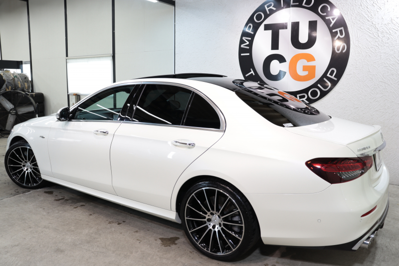AMG Eクラス E53 4MATIC+ ｴｸｽｸﾙｰｼﾌﾞ&ﾚｰﾀﾞｰｾｰﾌﾃｨPKG　ISG搭載 後期 1ｵｰﾅｰ ｷｰﾚｽｺﾞｰ 黒本革 ﾍﾞﾝﾁﾚｰﾀｰ ﾊﾟﾉﾗﾏSR ﾍｯﾄﾞｱｯﾌﾟD MBUXﾅﾋﾞTV&ARﾅﾋﾞ ｽﾏﾎ連携 ﾌﾞﾙﾒｽﾀｰ 360ｶﾒﾗ PTS LEDﾗｲﾄ 自動ﾄﾗﾝｸ AMG専用装備&ﾁｭｰﾆﾝｸﾞ ﾜｲﾔﾚｽ充電 ｴｱｻｽ 9AT　2年保証