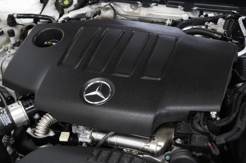メルセデスベンツ CLAクラス CLA200d AMGﾗｲﾝ ﾚｻﾞｰｴｸｽｸﾙｰｼﾌﾞ&ｱﾄﾞﾊﾞﾝｽﾄﾞ&ﾅﾋﾞｹﾞｰｼｮﾝ&ﾚｰﾀﾞｰｾｰﾌﾃｨPKG　ｷｰﾚｽｺﾞｰ 赤/黒本革 ﾊﾟﾉﾗﾏSR ﾍｯﾄﾞｱｯﾌﾟD MBUXﾅﾋﾞTV BT音楽 ｱﾄﾞﾊﾞﾝｽﾄﾞｻｳﾝﾄﾞ 360ｶﾒﾗ PTS LEDﾗｲﾄ AMGｴｱﾛ&18AW ﾜｲﾔﾚｽ充電 8AT　2年保証