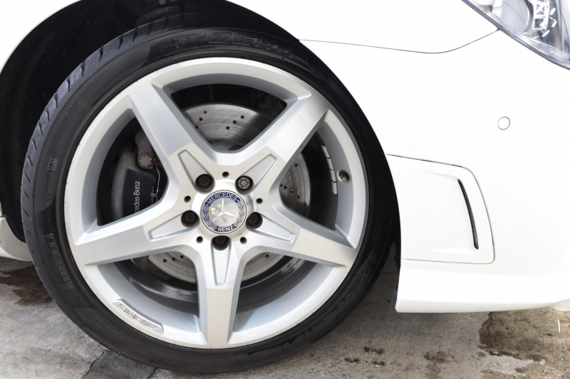 メルセデスベンツ SLKクラス SLK200 AMGｽﾎﾟｰﾂ&ﾚｰﾀﾞｰｾｰﾌﾃｨPKG　中期 ｷｰﾚｽｺﾞｰ 黒本革 ｴｱｽｶｰﾌ ｼｰﾄﾋｰﾀｰ ﾏｼﾞｯｸｽｶｲR HDDﾅﾋﾞTV BT音楽 PTS DSRC ｷｾﾉﾝﾗｲﾄ&ｳｫｯｼｬｰ AMGｴｱﾛ&18AW ﾚｯﾄﾞｼｰﾄﾍﾞﾙﾄ 7AT　2年保証