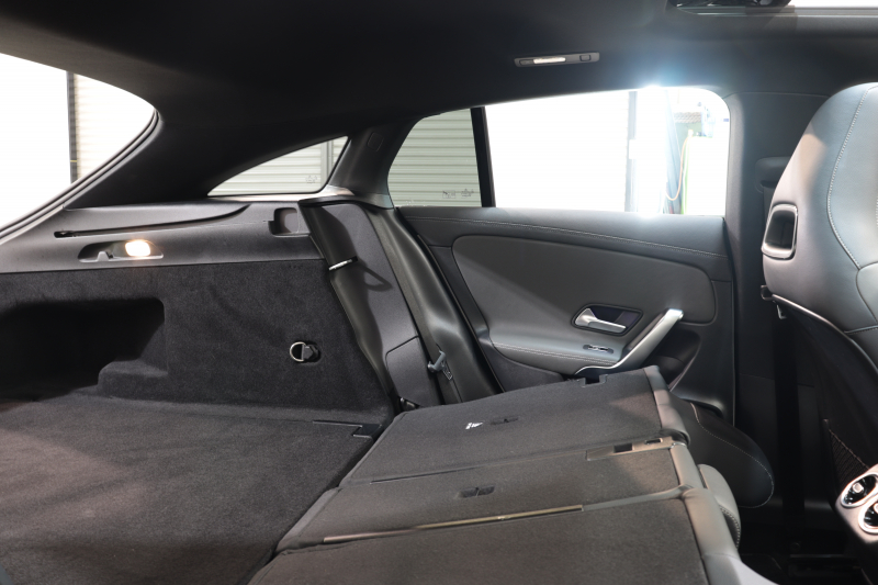 メルセデスベンツ CLAクラス CLA200d ｼｭｰﾃｨﾝｸﾞﾌﾞﾚｰｸ AMGﾗｲﾝ ﾚｻﾞｰｴｸｽｸﾙｰｼﾌﾞ&ｱﾄﾞﾊﾞﾝｽﾄﾞ&ﾅﾋﾞ&ﾚｰﾀﾞｰｾｰﾌﾃｨPKG　ｷｰﾚｽｺﾞｰ 灰/黒本革 ﾊﾟﾉﾗﾏSR HUD MBUXﾅﾋﾞTV BT音楽 ｱﾄﾞﾊﾞﾝｽﾄﾞｻｳﾝﾄﾞ 360ｶﾒﾗ PTS LED AMGｴｱﾛ&18AW ﾊﾟﾅﾒﾘｶｰﾅG ﾀﾞｲﾅﾐｯｸS 8AT　2年保証