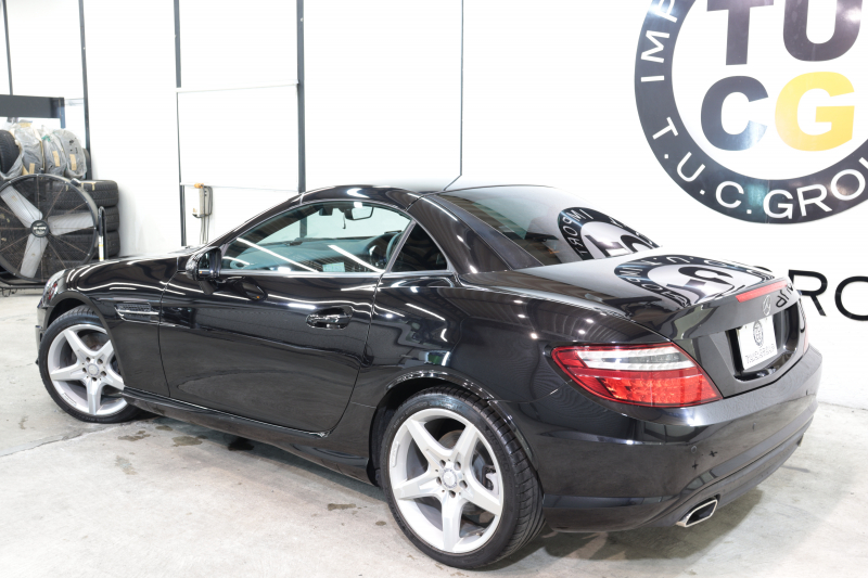 メルセデスベンツ SLKクラス SLK200 ｴｸｽｸﾙｰｼﾌﾞ AMGｽﾎﾟｰﾂ&ﾚｰﾀﾞｰｾｰﾌﾃｨPKG　後期最終 ｷｰﾚｽｺﾞｰ 黒本革 ｴｱｽｶｰﾌ HDDﾅﾋﾞTV&ｷｬﾝｾﾗｰ BT音楽 Bｶﾒﾗ PTS ｷｾﾉﾝﾗｲﾄ AMGｴｱﾛ&18AW ｴｱｶﾞｲﾄﾞ ﾊﾟﾄﾞﾙｼﾌﾄ ﾚｯﾄﾞｼｰﾄﾍﾞﾙﾄ 9AT　2年保証