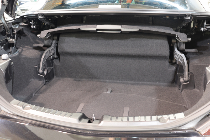 メルセデスベンツ SLKクラス SLK200 ｴｸｽｸﾙｰｼﾌﾞ AMGｽﾎﾟｰﾂ&ﾚｰﾀﾞｰｾｰﾌﾃｨPKG　後期最終 ｷｰﾚｽｺﾞｰ 黒本革 ｴｱｽｶｰﾌ HDDﾅﾋﾞTV&ｷｬﾝｾﾗｰ BT音楽 Bｶﾒﾗ PTS ｷｾﾉﾝﾗｲﾄ AMGｴｱﾛ&18AW ｴｱｶﾞｲﾄﾞ ﾊﾟﾄﾞﾙｼﾌﾄ ﾚｯﾄﾞｼｰﾄﾍﾞﾙﾄ 9AT　2年保証