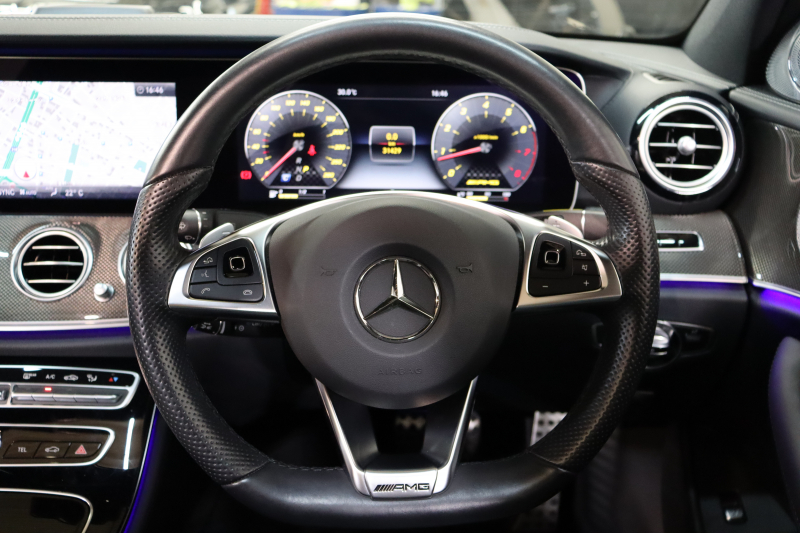 AMG Eクラス E43 4MATIC ｴｸｽｸﾙｰｼﾌﾞ&ﾚｰﾀﾞｰｾｰﾌﾃｨPKG　ｷｰﾚｽｺﾞｰ 黒本革 ﾍﾞﾝﾁﾚｰﾀｰ ﾏｯｻｰｼﾞ機能 ﾊﾟﾉﾗﾏSR ﾍｯﾄﾞｱｯﾌﾟD HDDﾅﾋﾞTV ｽﾏﾎ連携 ﾌﾞﾙﾒｽﾀｰ 360ｶﾒﾗ PTS LEDﾗｲﾄ ﾊﾝｽﾞﾌﾘｰA AMG専用装備&ﾁｭｰﾆﾝｸﾞ ﾀﾞｲﾅﾐｯｸS 9AT 希少色ｾﾚﾅｲﾄｸﾞﾚｰ　2年保証