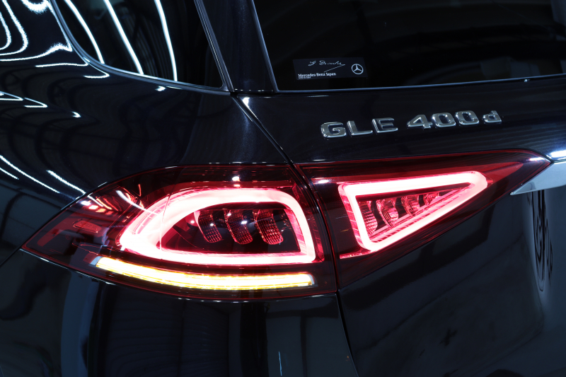 メルセデスベンツ GLE GLE400d 4MATIC ｽﾎﾟｰﾂ ﾚｰﾀﾞｰｾｰﾌﾃｨPKG　MEｺﾈｸﾄ ｷｰﾚｽｺﾞｰ 黒本革 ﾍﾞﾝﾁﾚｰﾀｰ ﾊﾟﾉﾗﾏSR HUD MBUXﾅﾋﾞTV BT音楽 ﾌﾞﾙﾒｽﾀｰ 360ｶﾒﾗ PTS LEDﾗｲﾄ ﾊﾝｽﾞﾌﾘｰA AMGｴｱﾛ&20AW ﾜｲﾔﾚｽ充電 ｴｱｻｽ 9AT　2年保証