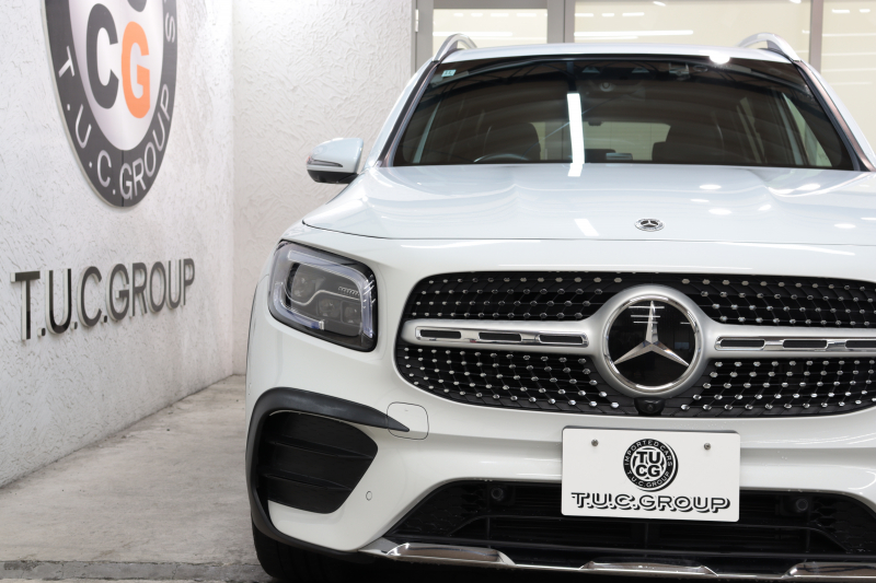 メルセデスベンツ GLB GLB200d 4MATIC AMGﾗｲﾝ AMGﾚｻﾞｰｴｸｽｸﾙｰｼﾌﾞ&ﾚｰﾀﾞｰｾｰﾌﾃｨPKG　MEｺﾈｸﾄ ｷｰﾚｽｺﾞｰ 赤/黒本革 MBUXﾅﾋﾞTV BT音楽 360ｶﾒﾗ PTS LEDﾗｲﾄ 自動Rｹﾞｰﾄ AMGｴｱﾛ&19AW ﾀﾞｲﾅﾐｯｸｾﾚｸﾄ 8AT　2年保証