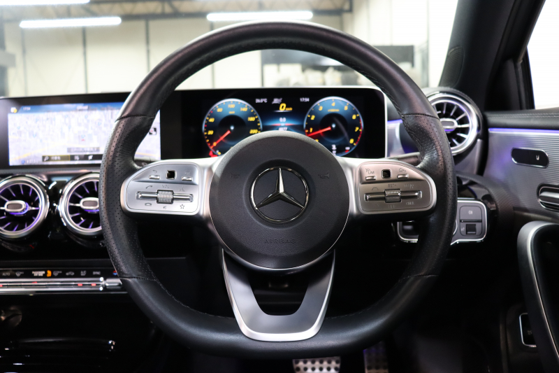 メルセデスベンツ Aクラス A250 4MATIC ｾﾀﾞﾝ AMGﾗｲﾝ ﾚｻﾞｰｴｸｽｸﾙｰｼﾌﾞ&ｱﾄﾞﾊﾞﾝｽﾄﾞ&ﾅﾋﾞｹﾞｰｼｮﾝ&ﾚｰﾀﾞｰｾｰﾌﾃｨPKG　ｷｰﾚｽｺﾞｰ 灰/黒本革 ﾊﾟﾉﾗﾏSR HUD MBUXﾅﾋﾞTV BT音楽 ｱﾄﾞﾊﾞﾝｽﾄﾞｻｳﾝﾄﾞ 360ｶﾒﾗ PTS LEDﾗｲﾄ AMGｴｱﾛ&18AW ﾜｲﾔﾚｽ充電 希少色ﾏｳﾝﾃﾝｸﾞﾚｰ　2年保証