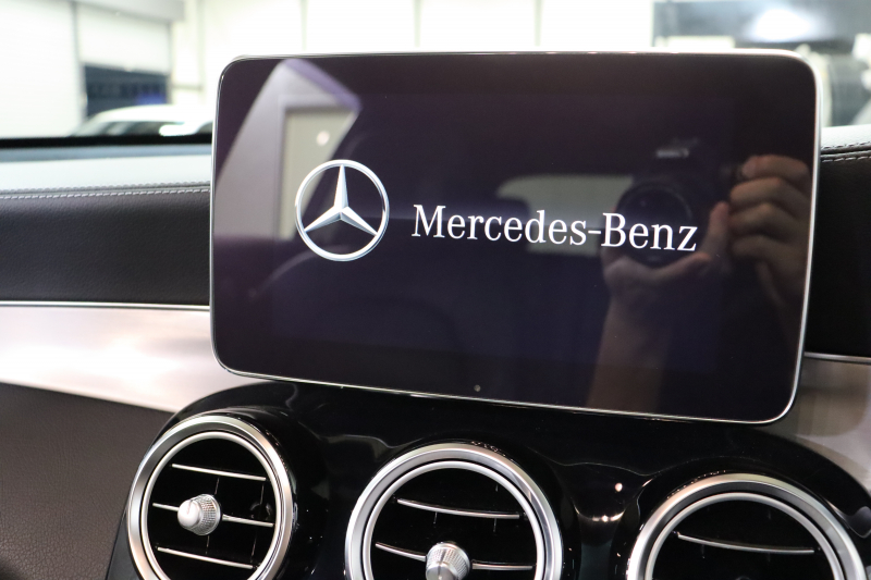 メルセデスベンツ GLC GLC250 4MATIC ｽﾎﾟｰﾂ 本革仕様 ｷｰﾚｽｺﾞｰ 黒本革 ﾊﾟﾉﾗﾏSR HDDﾅﾋﾞTV BT音楽 ﾌﾞﾙﾒｽﾀｰ 360ｶﾒﾗ PTS LEDﾗｲﾄ ﾊﾝｽﾞﾌﾘｰA AMGｴｱﾛ&19AW ﾀﾞｲﾅﾐｯｸｾﾚｸﾄ 9AT　2年保証