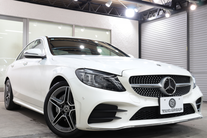 メルセデスベンツ Cクラス C200 AVG AMGﾗｲﾝ ﾚｻﾞｰｴｸｽｸﾙｰｼﾌﾞ&ﾚｰﾀﾞｰｾｰﾌﾃｨPKG　BSG搭載 後期 ｷｰﾚｽｺﾞｰ 黒本革 ﾍｯﾄﾞｱｯﾌﾟD HDDﾅﾋﾞTV ｽﾏﾎ連携 ﾌﾞﾙﾒｽﾀｰ Bｶﾒﾗ PTS LEDﾗｲﾄ ﾊﾝｽﾞﾌﾘｰA AMGｴｱﾛ&18AW ﾀﾞｲﾅﾐｯｸS ｴｱｻｽ 9AT　2年保証