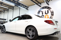 メルセデスベンツ Eクラス E220d AVG AMGﾗｲﾝ ﾚｰﾀﾞｰｾｰﾌﾃｨPKG　中期 NEWｽﾃｱﾘﾝｸﾞ MEｺﾈｸﾄ ｷｰﾚｽｺﾞｰ 黒本革 ｼｰﾄﾋｰﾀｰ ﾊﾟﾉﾗﾏSR  HDDﾅﾋﾞTV ｽﾏﾎ連携  360ｶﾒﾗ PTS LEDﾗｲﾄ  AMGｴｱﾛ&19AW ﾀﾞｲﾅﾐｯｸｾﾚｸﾄ 9AT　2年保証