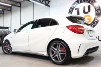 AMG Aクラス A45 4MATIC ﾚｰﾀﾞｰｾｰﾌﾃｨPKG　黒本革 ﾚｯﾄﾞｶﾗｰｼｰﾄﾍﾞﾙﾄ HDDﾅﾋﾞTV&ｷｬﾝｾﾗｰ BT音楽 ﾊﾞｯｸｶﾒﾗ PTS DSRC ｷｾﾉﾝ AMG専用装備&ﾁｭｰﾆﾝｸﾞ ﾊﾟﾄﾞﾙｼﾌﾄ 7AT　2年保証