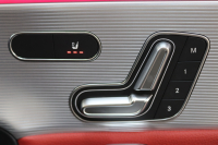 メルセデスベンツ Aクラス A180ｽﾀｲﾙ AMGﾗｲﾝ AMGﾚｻﾞｰｴｸｽｸﾙｰｼﾌﾞ&ﾚｰﾀﾞｰｾｰﾌﾃｨPKG　MEｺﾈｸﾄ ｷｰﾚｽｺﾞｰ 赤/黒本革 ｼｰﾄﾋｰﾀｰ MBUXﾅﾋﾞTV BT音楽 Bｶﾒﾗ PTS LEDﾗｲﾄ AMGｴｱﾛ&18AW ﾜｲﾔﾚｽ充電　2年保証【期間限定在庫】