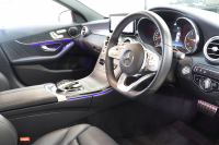 メルセデスベンツ Cクラス C220d AVG AMGﾗｲﾝ ﾚｰﾀﾞｰｾｰﾌﾃｨPKG　後期 MEｺﾈｸﾄ ｷｰﾚｽｺﾞｰ 黒革 HDDﾅﾋﾞTV ｽﾏﾎ連携 ﾊﾞｯｸｶﾒﾗ PTS LEDﾗｲﾄ AMGｴｱﾛ&18AW ﾀﾞｲﾅﾐｯｸS 9AT　2年保証