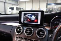 メルセデスベンツ Cクラス C200 AVG AMGﾗｲﾝ ﾚｰﾀﾞｰｾｰﾌﾃｨPKG　ｷｰﾚｽｺﾞｰ 黒革 ｼｰﾄﾋｰﾀｰ HDDﾅﾋﾞTV BT音楽 ﾊﾞｯｸｶﾒﾗ PTS LEDﾗｲﾄ AMGｴｱﾛ&18AW ﾀﾞｲﾅﾐｯｸｾﾚｸﾄ ｴｱｻｽ 　2年保証