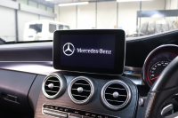 メルセデスベンツ Cクラス C200 AVG AMGﾗｲﾝ ﾚｰﾀﾞｰｾｰﾌﾃｨPKG　ｷｰﾚｽｺﾞｰ 黒革 ｼｰﾄﾋｰﾀｰ HDDﾅﾋﾞTV BT音楽 ﾊﾞｯｸｶﾒﾗ PTS LEDﾗｲﾄ AMGｴｱﾛ&18AW ﾀﾞｲﾅﾐｯｸｾﾚｸﾄ ｴｱｻｽ 　2年保証