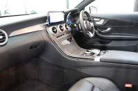 メルセデスベンツ Cクラス C180ｸｰﾍﾟ ｽﾎﾟｰﾂ ﾚｻﾞｰｴｸｽｸﾙｰｼﾌﾞ&ﾚｰﾀﾞｰｾｰﾌﾃｨPKG　後期 ｷｰﾚｽｺﾞｰ 黒本革 ﾊﾟﾉﾗﾏSR ﾍｯﾄﾞｱｯﾌﾟD HDDﾅﾋﾞTV ｽﾏﾎ連携 ﾊﾞｯｸｶﾒﾗ PTS LEDﾗｲﾄ AMGｴｱﾛ&19AW ﾀﾞｲﾅﾐｯｸS ｴｱｻｽ 9AT　2年保証