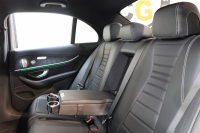 メルセデスベンツ Eクラス E200 AVG ｽﾎﾟｰﾂ ﾚｻﾞｰ&ﾚｰﾀﾞｰｾｰﾌﾃｨPKG　ｷｰﾚｽｺﾞｰ 黒本革 HDDﾅﾋﾞTV&ｷｬﾝｾﾗｰ ｽﾏﾎ連携 ﾌﾞﾙﾒｽﾀｰ 360ｶﾒﾗ PTS LEDﾗｲﾄ 自動ﾄﾗﾝｸ AMGｴｱﾛ&19AW ﾀﾞｲﾅﾐｯｸS 9AT　2年保証