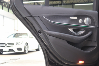 メルセデスベンツ Eクラス E200 AVG ｽﾎﾟｰﾂ ﾚｻﾞｰ&ﾚｰﾀﾞｰｾｰﾌﾃｨPKG　ｷｰﾚｽｺﾞｰ 黒本革 HDDﾅﾋﾞTV&ｷｬﾝｾﾗｰ ｽﾏﾎ連携 ﾌﾞﾙﾒｽﾀｰ 360ｶﾒﾗ PTS LEDﾗｲﾄ 自動ﾄﾗﾝｸ AMGｴｱﾛ&19AW ﾀﾞｲﾅﾐｯｸS 9AT　2年保証