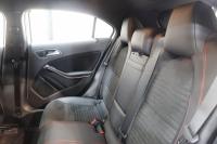 メルセデスベンツ Aクラス A180ｽﾎﾟｰﾂ ﾍﾞｰｼｯｸ&ﾚｰﾀﾞｰｾｰﾌﾃｨPKG　後期 ｷｰﾚｽｺﾞｰ ﾚｻﾞｰDINAMICAｼｰﾄ ｼｰﾄﾋｰﾀｰ HDDﾅﾋﾞTV BT音楽 ﾊﾞｯｸｶﾒﾗ PTS LEDﾗｲﾄ AMGｴｱﾛ&18AW ﾀﾞｲﾅﾐｯｸS 7AT　2年保証