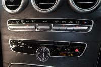 AMG Cクラス C43 4MATIC ｴｸｽｸﾙｰｼﾌﾞ&ﾚｰﾀﾞｰｾｰﾌﾃｨPKG　1ｵｰﾅｰ ｷｰﾚｽｺﾞｰ 赤本革 ﾊﾟﾉﾗﾏSR ﾍｯﾄﾞｱｯﾌﾟD HDDﾅﾋﾞTV BT音楽 ﾌﾞﾙﾒｽﾀｰ ﾊﾞｯｸｶﾒﾗ PTS LEDﾗｲﾄ 自動ﾄﾗﾝｸ ﾊﾝｽﾞﾌﾘｰA AMG専用装備&ﾁｭｰﾆﾝｸﾞﾀﾞｲﾅﾐｯｸS 9AT　2年保証