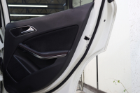 メルセデスベンツ GLA GLA250 4MATIC ｽﾎﾟｰﾂ ﾚｰﾀﾞｰｾｰﾌﾃｨPKG　中期 ｷｰﾚｽｺﾞｰ ﾚｻﾞｰDINAMICAｼｰﾄ ﾊﾟﾉﾗﾏSR HDDﾅﾋﾞTV BT音楽 ﾊﾞｯｸｶﾒﾗ PTS ｷｾﾉﾝﾗｲﾄ 自動Rｹﾞｰﾄ AMGｴｱﾛ&18AW 7AT　2年保証