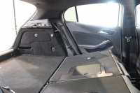 メルセデスベンツ GLA GLA250 4MATIC ｽﾎﾟｰﾂ ﾚｰﾀﾞｰｾｰﾌﾃｨPKG　中期 ｷｰﾚｽｺﾞｰ ﾚｻﾞｰDINAMICAｼｰﾄ ﾊﾟﾉﾗﾏSR HDDﾅﾋﾞTV BT音楽 ﾊﾞｯｸｶﾒﾗ PTS ｷｾﾉﾝﾗｲﾄ 自動Rｹﾞｰﾄ AMGｴｱﾛ&18AW 7AT　2年保証