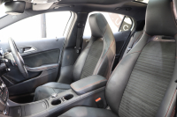 メルセデスベンツ GLA GLA250 4MATIC ｽﾎﾟｰﾂ ﾚｰﾀﾞｰｾｰﾌﾃｨPKG　中期 ｷｰﾚｽｺﾞｰ ﾚｻﾞｰDINAMICAｼｰﾄ ﾊﾟﾉﾗﾏSR HDDﾅﾋﾞTV BT音楽 ﾊﾞｯｸｶﾒﾗ PTS ｷｾﾉﾝﾗｲﾄ 自動Rｹﾞｰﾄ AMGｴｱﾛ&18AW 7AT　2年保証