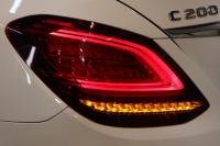 メルセデスベンツ Cクラス C200 ﾛｰﾚｳｽED ｽﾎﾟｰﾂﾌﾟﾗｽ&ﾚｻﾞｰｴｸｽｸﾙｰｼﾌﾞ& ﾚｰﾀﾞｰｾｰﾌﾃｨPKG　後期 BSG搭載 特別仕様車 ｷｰﾚｽｺﾞｰ 黒本革 ｼｰﾄﾋｰﾀ ﾍﾞﾝﾁﾚｰﾀｰ ﾊﾟﾉﾗﾏSR HUD HDDﾅﾋﾞTV ｽﾏﾎ連携 ﾌﾞﾙﾒｽﾀｰ 360ｶﾒﾗ PTS LEDﾗｲﾄ AMGｴｱﾛ&18AW ｴｱｻｽ ﾀﾞｲﾅﾐｯｸS 9AT　2年保証