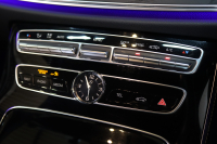 メルセデスベンツ Eクラス E220d ｽﾃｰｼｮﾝﾜｺﾞﾝ AVG ｽﾎﾟｰﾂ ﾚｻﾞｰ&ﾚｰﾀﾞｰｾｰﾌﾃｨPKG　ｷｰﾚｽｺﾞｰ 黒本革 HDDﾅﾋﾞTV ｽﾏﾎ連携 ﾌﾞﾙﾒｽﾀｰ 360ｶﾒﾗ PTS LEDﾗｲﾄ ﾌｯﾄﾄﾗﾝｸOP AMGｴｱﾛ&19AW ﾀﾞｲﾅﾐｯｸｾﾚｸﾄ 9AT　2年保証