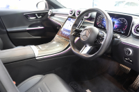 メルセデスベンツ Cクラス C200 4MATIC AVG AMGﾗｲﾝ ﾚｻﾞｰｴｸｽｸﾙｰｼﾌﾞ&ﾚｰﾀﾞｰｾｰﾌﾃｨPKG　ISG搭載 ｷｰﾚｽｺﾞｰ 黒本革 ﾊﾟﾉﾗﾏSR MBUXﾅﾋﾞTV ｽﾏﾎ連携 360ｶﾒﾗ PTS DSRC DIGITALﾗｲﾄ AMGｴｱﾛ&18AW ﾀﾞｲﾅﾐｯｸｾﾚｸﾄ ﾜｲﾔﾚｽ充電 9AT　2年保証