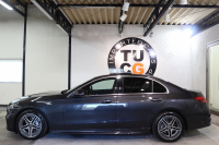 メルセデスベンツ Cクラス C200 4MATIC AVG AMGﾗｲﾝ ﾚｻﾞｰｴｸｽｸﾙｰｼﾌﾞ&ﾚｰﾀﾞｰｾｰﾌﾃｨPKG　ISG搭載 ｷｰﾚｽｺﾞｰ 黒本革 ﾊﾟﾉﾗﾏSR MBUXﾅﾋﾞTV ｽﾏﾎ連携 360ｶﾒﾗ PTS DSRC DIGITALﾗｲﾄ AMGｴｱﾛ&18AW ﾀﾞｲﾅﾐｯｸｾﾚｸﾄ ﾜｲﾔﾚｽ充電 9AT　2年保証