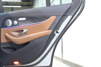 メルセデスベンツ Eクラス E200 AVG AMGﾗｲﾝ ｴｸｽｸﾙｰｼﾌﾞ&ﾚｰﾀﾞｰｾｰﾌﾃｨPKG　中期 BSG搭載 1ｵｰﾅｰ NEWｽﾃｱﾘﾝｸﾞ MEｺﾈｸﾄ ｷｰﾚｽｺﾞｰ 茶本革 全席ｼｰﾄﾋｰﾀｰ HUD HDDﾅﾋﾞTV ｽﾏﾎ連携 ﾌﾞﾙﾒｽﾀｰ 360ｶﾒﾗ PTS LEDﾗｲﾄ 自動ﾄﾗﾝｸ AMGｴｱﾛ&19AW ﾀﾞｲﾅﾐｯｸｾﾚｸﾄ 9AT　2年保証