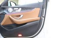 メルセデスベンツ Eクラス E200 AVG AMGﾗｲﾝ ｴｸｽｸﾙｰｼﾌﾞ&ﾚｰﾀﾞｰｾｰﾌﾃｨPKG　中期 BSG搭載 1ｵｰﾅｰ NEWｽﾃｱﾘﾝｸﾞ MEｺﾈｸﾄ ｷｰﾚｽｺﾞｰ 茶本革 全席ｼｰﾄﾋｰﾀｰ HUD HDDﾅﾋﾞTV ｽﾏﾎ連携 ﾌﾞﾙﾒｽﾀｰ 360ｶﾒﾗ PTS LEDﾗｲﾄ 自動ﾄﾗﾝｸ AMGｴｱﾛ&19AW ﾀﾞｲﾅﾐｯｸｾﾚｸﾄ 9AT　2年保証