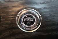 メルセデスベンツ Eクラス E200 AVG AMGﾗｲﾝ ｴｸｽｸﾙｰｼﾌﾞ&ﾚｰﾀﾞｰｾｰﾌﾃｨPKG　中期 BSG搭載 1ｵｰﾅｰ NEWｽﾃｱﾘﾝｸﾞ MEｺﾈｸﾄ ｷｰﾚｽｺﾞｰ 茶本革 全席ｼｰﾄﾋｰﾀｰ HUD HDDﾅﾋﾞTV ｽﾏﾎ連携 ﾌﾞﾙﾒｽﾀｰ 360ｶﾒﾗ PTS LEDﾗｲﾄ 自動ﾄﾗﾝｸ AMGｴｱﾛ&19AW ﾀﾞｲﾅﾐｯｸｾﾚｸﾄ 9AT　2年保証