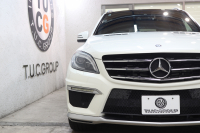 AMG Mクラス ML63 AMG　ｷｰﾚｽｺﾞｰ 黒本革 ﾊﾟﾉﾗﾏSR HDDﾅﾋﾞTV&ｷｬﾝｾﾗｰ BT音楽 harman/kardon ｻｲﾄﾞ&ﾊﾞｯｸｶﾒﾗ PTS ｷｾﾉﾝﾗｲﾄ AMG専用装備&ﾁｭｰﾆﾝｸﾞ 7AT　2年保証