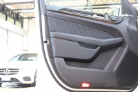 AMG Mクラス ML63 AMG　ｷｰﾚｽｺﾞｰ 黒本革 ﾊﾟﾉﾗﾏSR HDDﾅﾋﾞTV&ｷｬﾝｾﾗｰ BT音楽 harman/kardon ｻｲﾄﾞ&ﾊﾞｯｸｶﾒﾗ PTS ｷｾﾉﾝﾗｲﾄ AMG専用装備&ﾁｭｰﾆﾝｸﾞ 7AT　2年保証