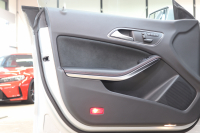 メルセデスベンツ CLAクラス CLA250 4MATIC AMGﾗｲﾝ ﾚｰﾀﾞｰｾｰﾌﾃｨPKG　中期 ｷｰﾚｽｺﾞｰ ﾚｻﾞｰDINAMICAｼｰﾄ HDDﾅﾋﾞTV BT音楽 ﾊﾞｯｸｶﾒﾗ PTS ｷｾﾉﾝﾗｲﾄ AMGｴｱﾛ&18AW ﾀﾞｲﾅﾐｯｸS 7AT　2年保証