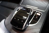 メルセデスベンツ Cクラス C200ｽﾃｰｼｮﾝﾜｺﾞﾝ AVG AMGﾗｲﾝ ﾚｰﾀﾞｰｾｰﾌﾃｨPKG　BSG搭載 後期 ｷｰﾚｽｺﾞｰ 黒革 HDDﾅﾋﾞTV ｽﾏﾎ連携 ﾊﾞｯｸｶﾒﾗ PTS LEDﾗｲﾄ 自動Rｹﾞｰﾄ AMGｴｱﾛ&18AW ｴｱｻｽ ﾀﾞｲﾅﾐｯｸS 9AT　2年保証