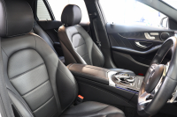 メルセデスベンツ Cクラス C200ｽﾃｰｼｮﾝﾜｺﾞﾝ AVG AMGﾗｲﾝ ﾚｰﾀﾞｰｾｰﾌﾃｨPKG　BSG搭載 後期 ｷｰﾚｽｺﾞｰ 黒革 HDDﾅﾋﾞTV ｽﾏﾎ連携 ﾊﾞｯｸｶﾒﾗ PTS LEDﾗｲﾄ 自動Rｹﾞｰﾄ AMGｴｱﾛ&18AW ｴｱｻｽ ﾀﾞｲﾅﾐｯｸS 9AT　2年保証