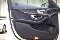 メルセデスベンツ Cクラス C200ｽﾃｰｼｮﾝﾜｺﾞﾝ AVG AMGﾗｲﾝ ﾚｰﾀﾞｰｾｰﾌﾃｨPKG　BSG搭載 後期 ｷｰﾚｽｺﾞｰ 黒革 HDDﾅﾋﾞTV ｽﾏﾎ連携 ﾊﾞｯｸｶﾒﾗ PTS LEDﾗｲﾄ 自動Rｹﾞｰﾄ AMGｴｱﾛ&18AW ｴｱｻｽ ﾀﾞｲﾅﾐｯｸS 9AT　2年保証