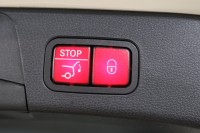 メルセデスベンツ Cクラス C200ｽﾃｰｼｮﾝﾜｺﾞﾝ AVG AMGﾗｲﾝ ﾚｰﾀﾞｰｾｰﾌﾃｨPKG　BSG搭載 後期 ｷｰﾚｽｺﾞｰ 黒革 HDDﾅﾋﾞTV ｽﾏﾎ連携 ﾊﾞｯｸｶﾒﾗ PTS LEDﾗｲﾄ 自動Rｹﾞｰﾄ AMGｴｱﾛ&18AW ｴｱｻｽ ﾀﾞｲﾅﾐｯｸS 9AT　2年保証