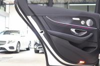 メルセデスベンツ Eクラス E300 AVG ｽﾎﾟｰﾂ ｴｸｽｸﾙｰｼﾌﾞ&ﾚｰﾀﾞｰｾｰﾌﾃｨPKG　中期 MEｺﾈｸﾄ ｷｰﾚｽｺﾞｰ 黒本革 ﾊﾟﾉﾗﾏSR ﾍｯﾄﾞｱｯﾌﾟD HDDﾅﾋﾞTV&ｷｬﾝｾﾗｰ ｽﾏﾎ連携 ﾌﾞﾙﾒｽﾀｰ 360ｶﾒﾗ PTS LEDﾗｲﾄ 自動ﾄﾗﾝｸ AMGｴｱﾛ&19AW 9AT　2年保証