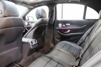 メルセデスベンツ Eクラス E300 AVG ｽﾎﾟｰﾂ ｴｸｽｸﾙｰｼﾌﾞ&ﾚｰﾀﾞｰｾｰﾌﾃｨPKG　中期 MEｺﾈｸﾄ ｷｰﾚｽｺﾞｰ 黒本革 ﾊﾟﾉﾗﾏSR ﾍｯﾄﾞｱｯﾌﾟD HDDﾅﾋﾞTV&ｷｬﾝｾﾗｰ ｽﾏﾎ連携 ﾌﾞﾙﾒｽﾀｰ 360ｶﾒﾗ PTS LEDﾗｲﾄ 自動ﾄﾗﾝｸ AMGｴｱﾛ&19AW 9AT　2年保証